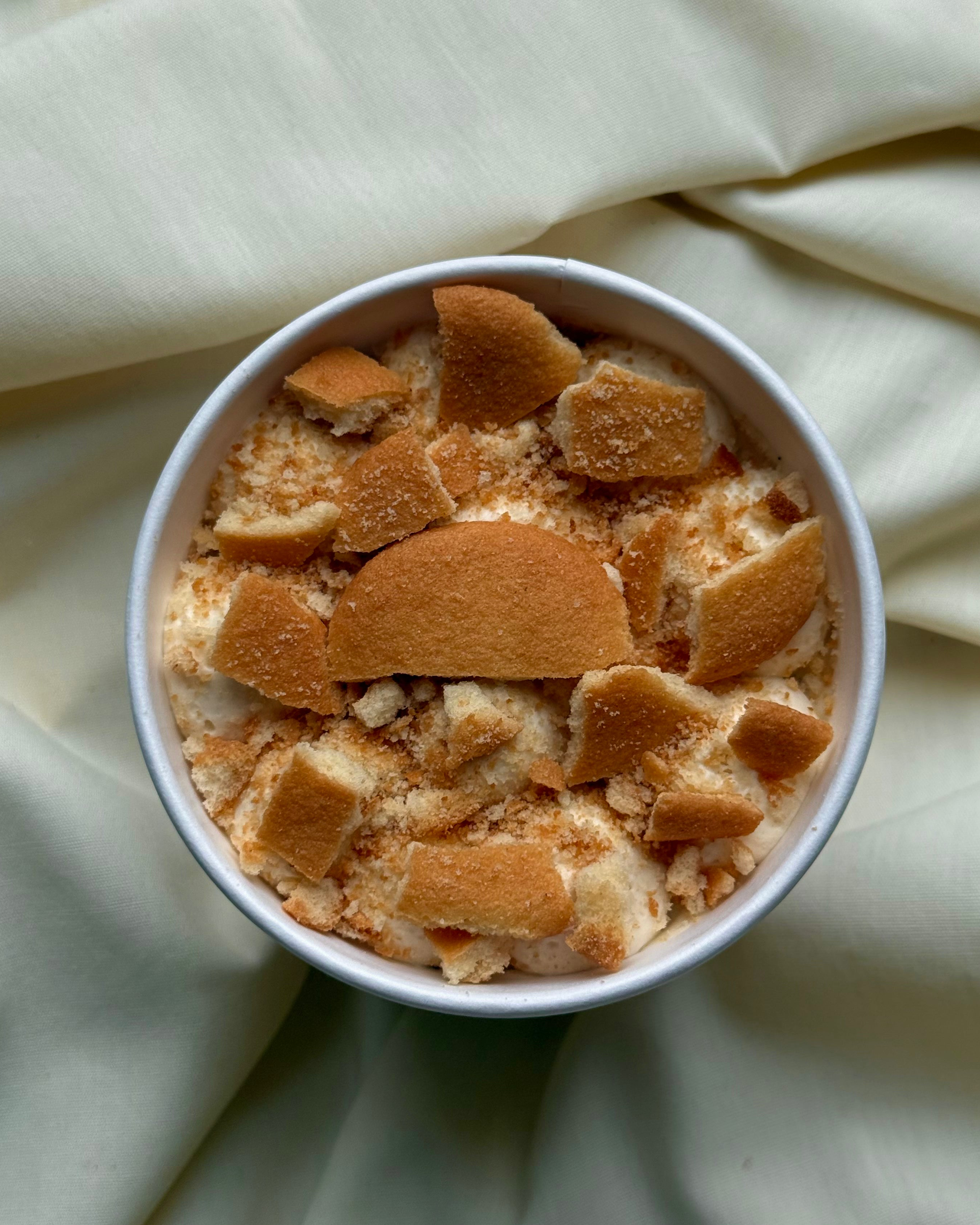 Classic Nilla Wafer Banana Pie