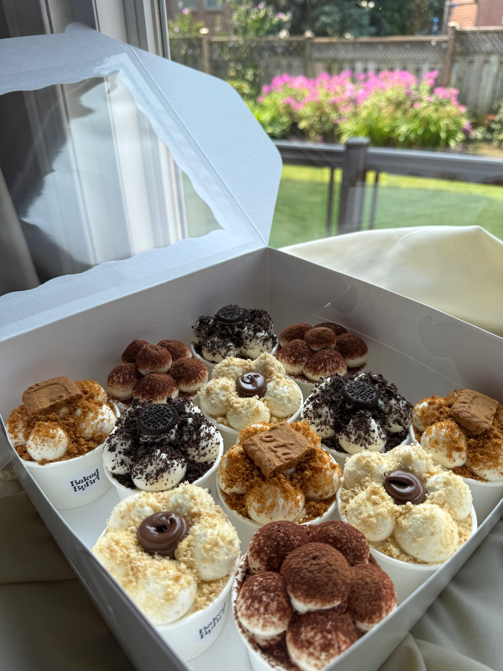 Assorted Deluxe Mini Pie Cups (1 dozen)