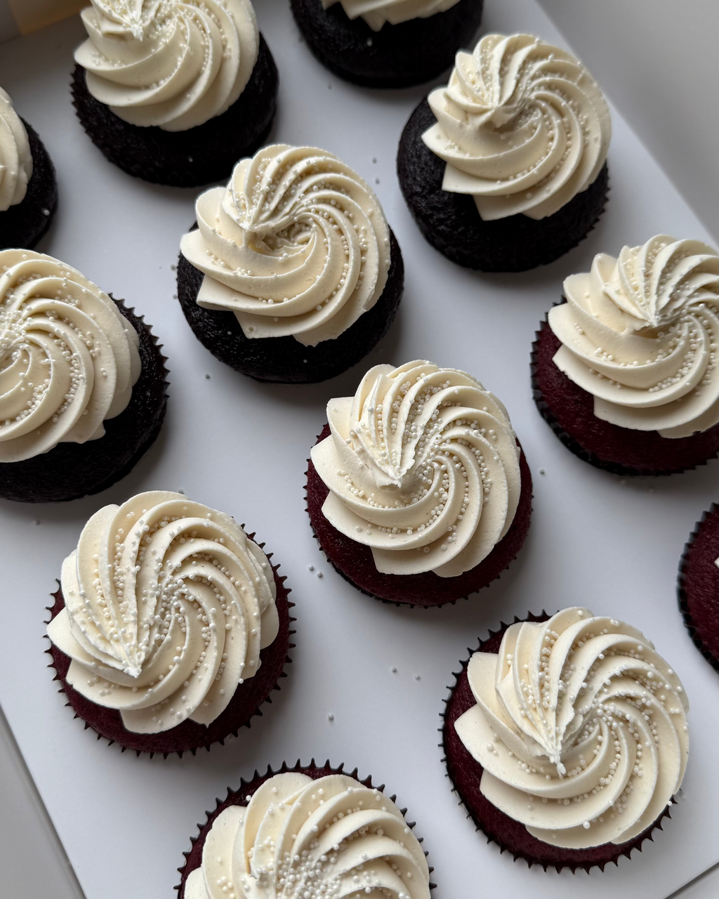 Classic Cupcakes (1 dozen)